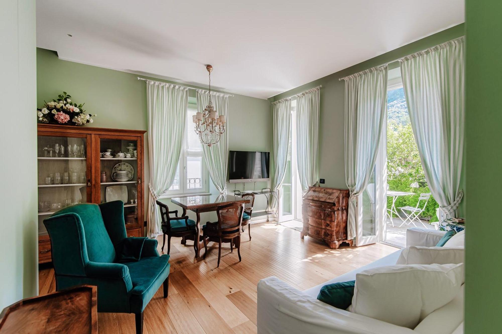Green Home 65 - The House Of Travelers コモ エクステリア 写真